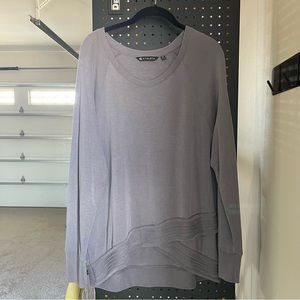 Athleta Long Sleeve Grey Sweater Top Women’s Size XL